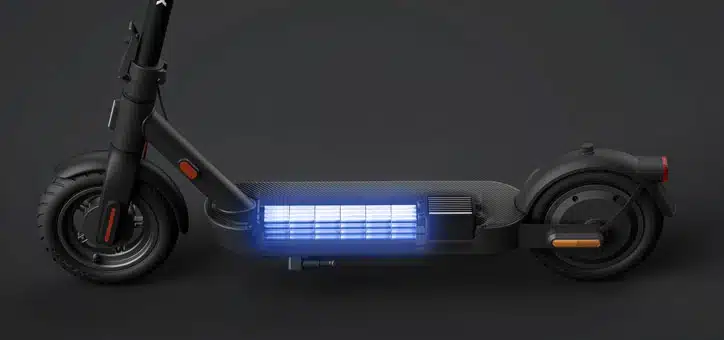 اسکوتر برقی شیائومی 4 پرو نسل دوم باتری اسکوتر دسته دار Xiaomi Electric Scooter 4 Pro (2nd Gen)